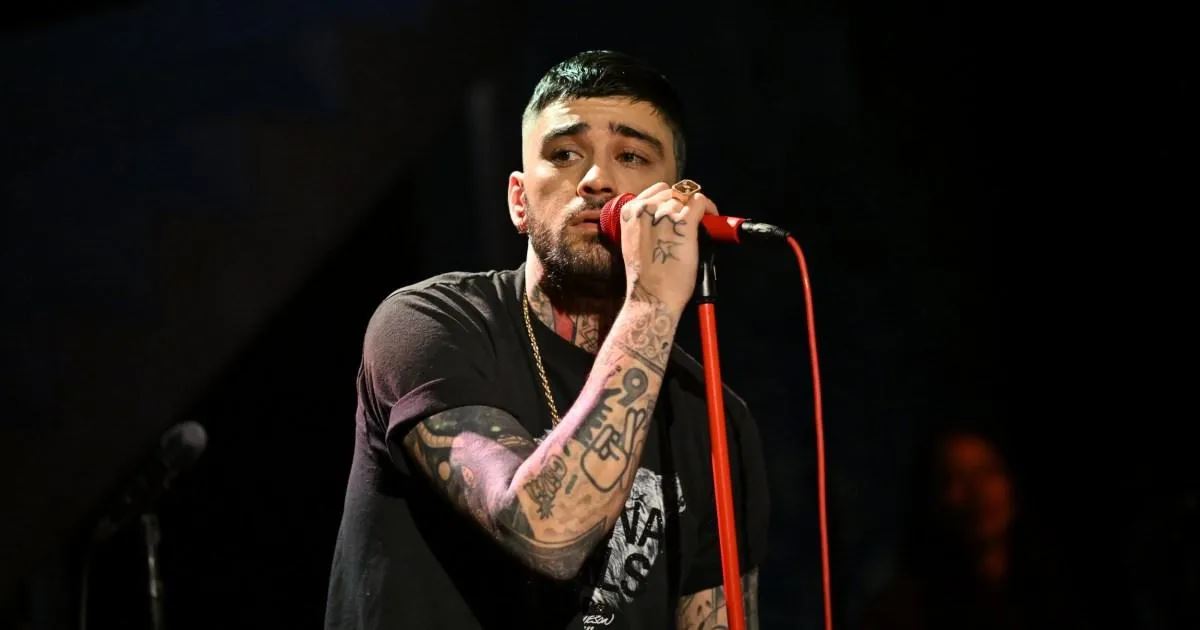 zayn malik brings back ‘night changes’ after a decade—and the internet is losing it