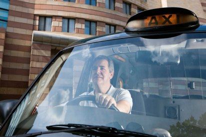 study finds taxi and ambulance drivers have lower alzheimer's disease-related death rates