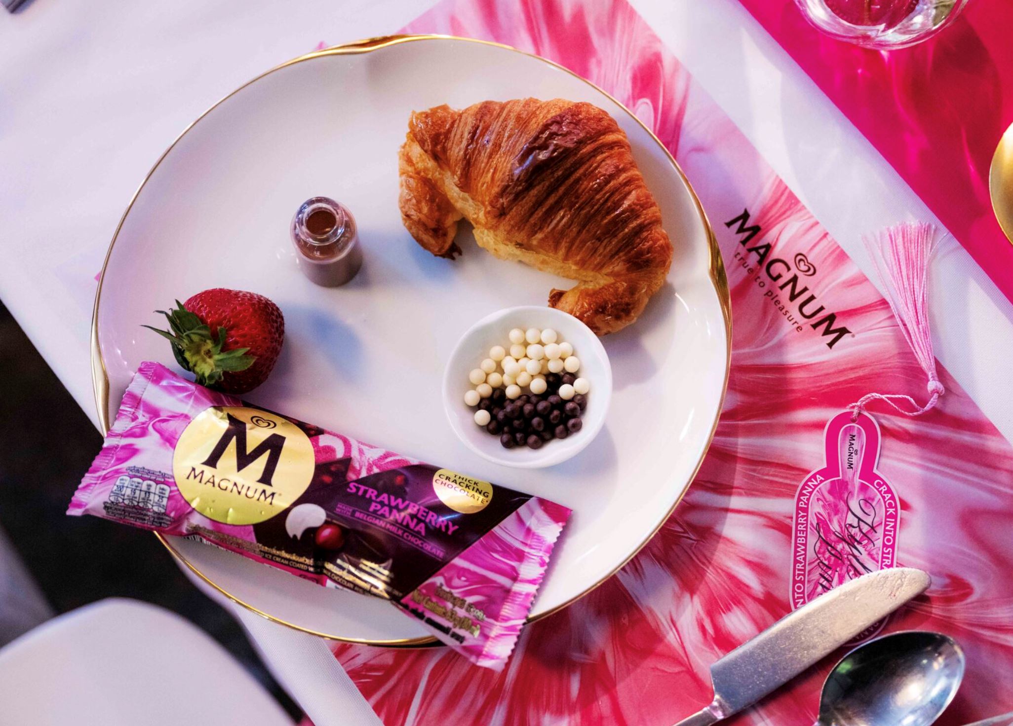 a journey of strawberry bliss: magnum ice cream unveils its latest indulgence, magnum strawberry panna 