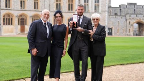 [video] anugerah diraja buat wira bola sepak - “arise, sir david beckham!