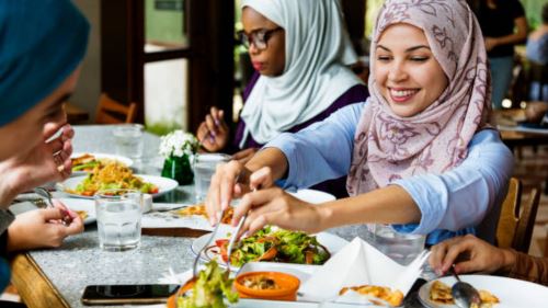 sunnah di meja makan: rasulullah saw tak pernah mencela makanan