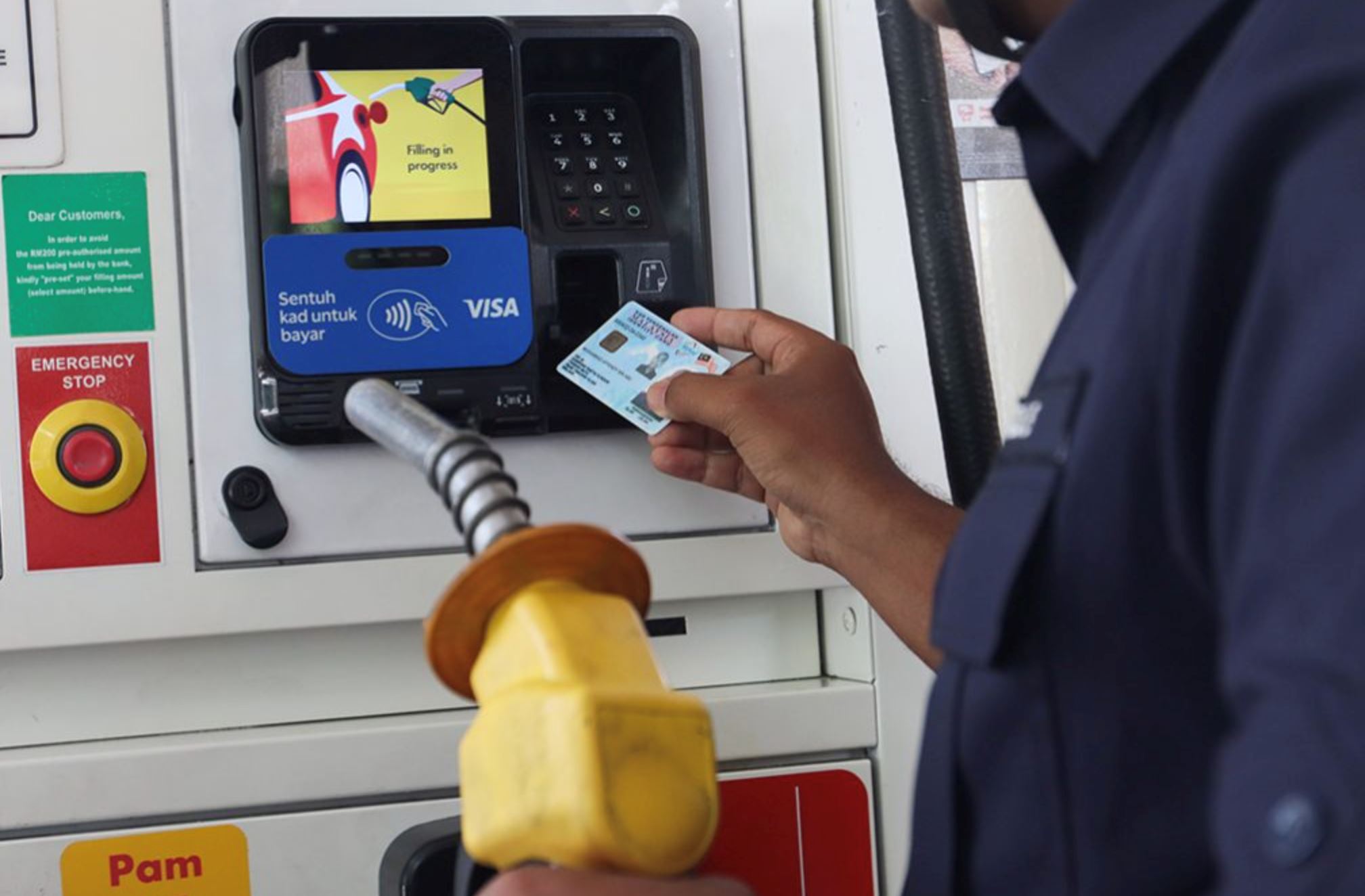 budi95: transport ministry opens budi95 applications for malaysians with singapore licences