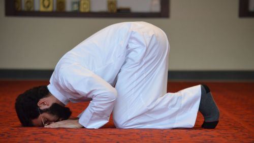 rahsia besar waktu sujud yang ramai tak tahu, doa waktu ini paling cepat sampai!