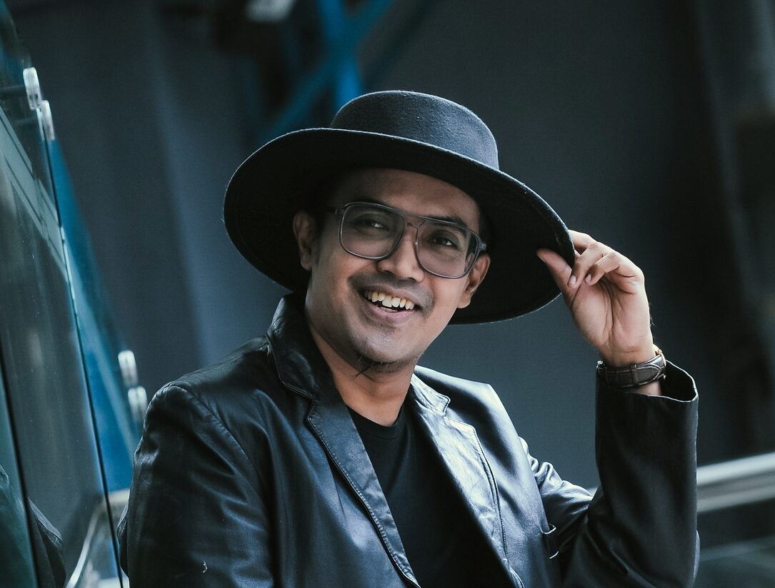 setelah beberapa tahun menunggu, ezad lazim akhirnya dapat menunaikan haji