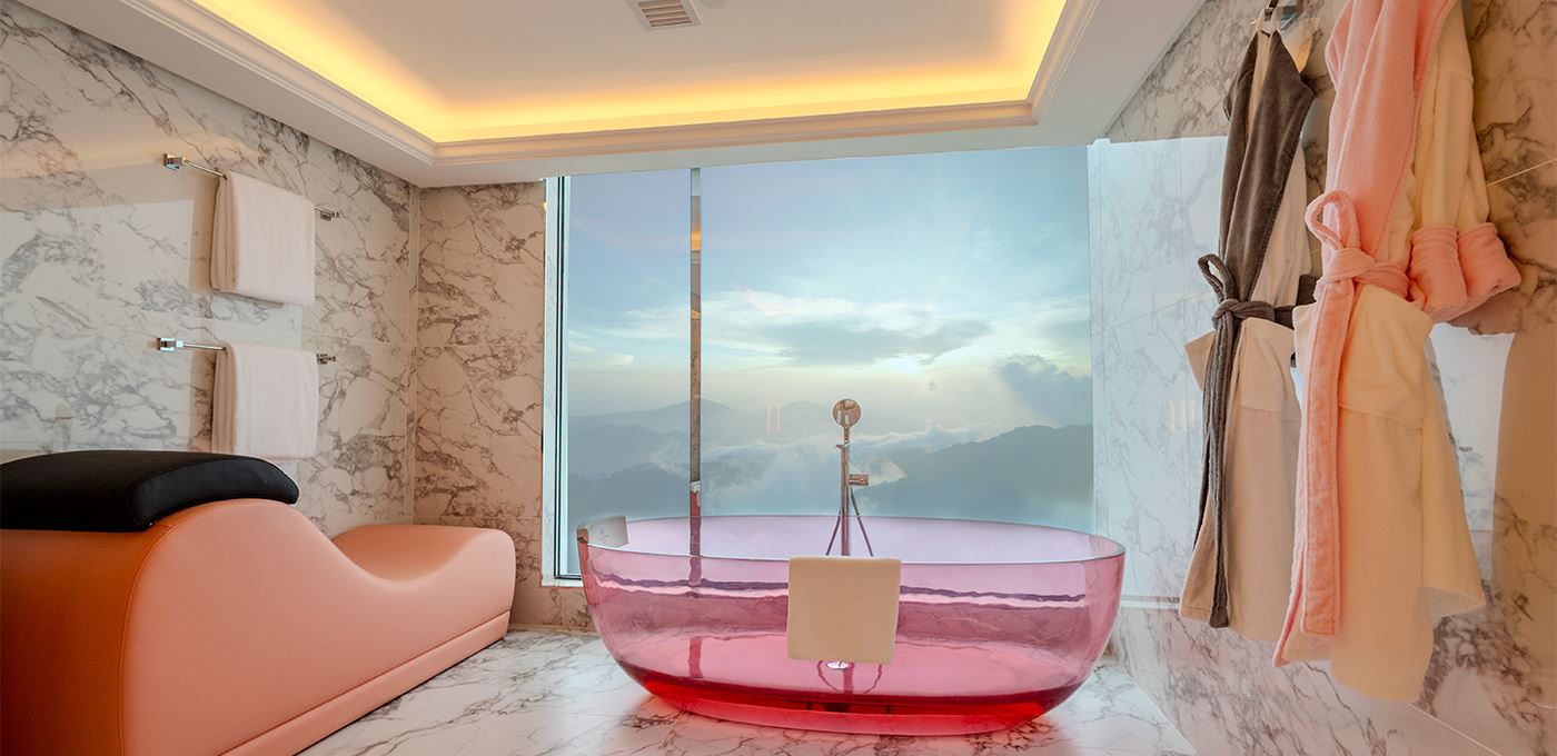 crockfords at resorts world genting scores 5‑star win… for the eighth year in a row!