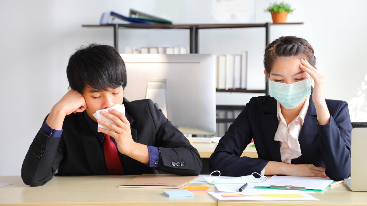 åäºä¼¤é£æ´å£ç½©