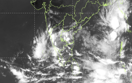 வங்கக்கடலில் நிலவும் ஆழ்ந்த காற்றழுத்தத் தாழ்வுப் பகுதி அக்டோபர் 26ஆம் தேதி புயலாக மாறக்கூடும் என்று சென்னை வானிலை ஆய்வு மையம் தெரிவித்துள்ளது.