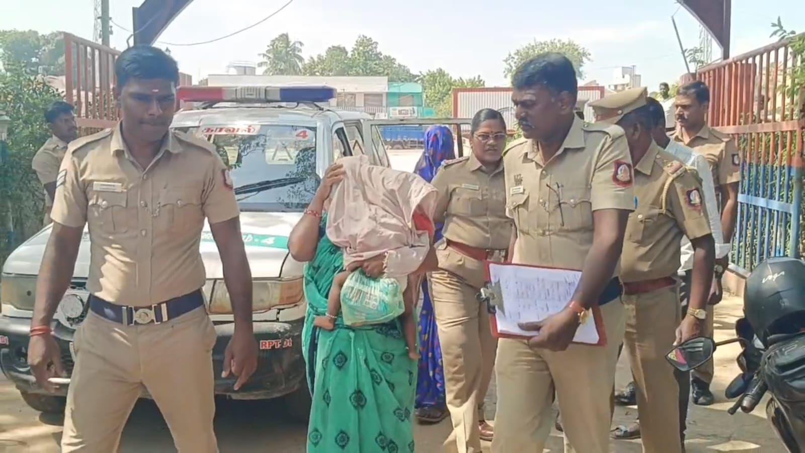 குழந்தையைக் கடத்தியதாக ஐந்து பேரை ராணிப்பேட்டை காவல்துறை கைது செய்துள்ளது.